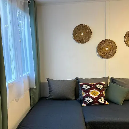 Olivia Vendeghaz * Orfű