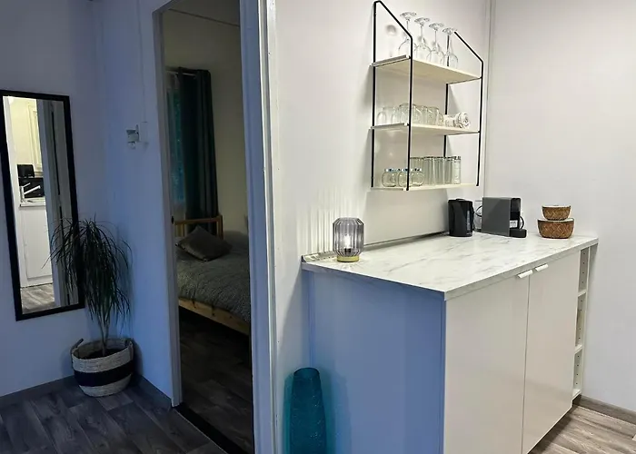 Olivia Vendeghaz * Orfű