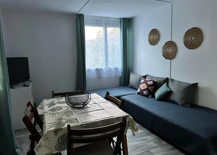 Olivia Vendeghaz 度假居 Orfű