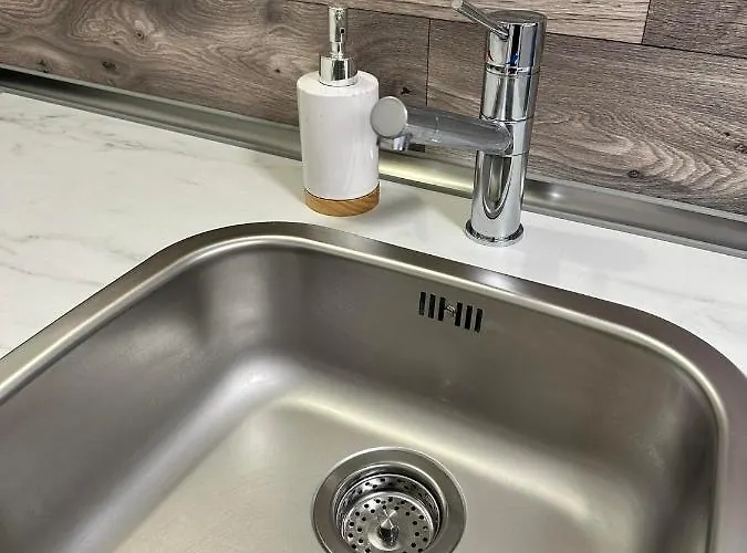 度假居 Olivia Vendeghaz *