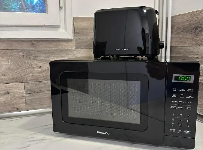 Olivia Vendeghaz 度假居 *